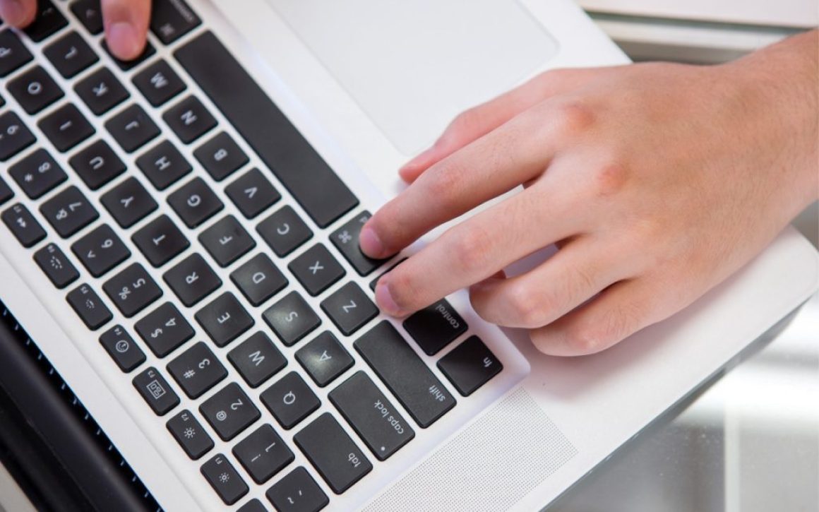 Press Control-Return in Sequoia to Open Contextual Menus