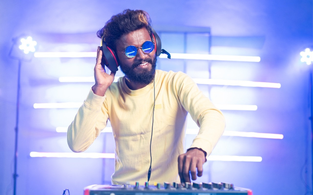 Control Song Transitions in Apple Music